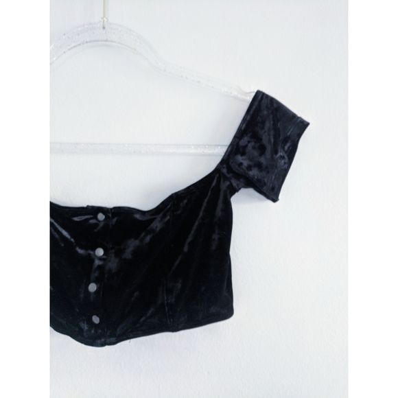 UO Out from Under Black Velvet Off Shoulder Top - Picture 3 of 4